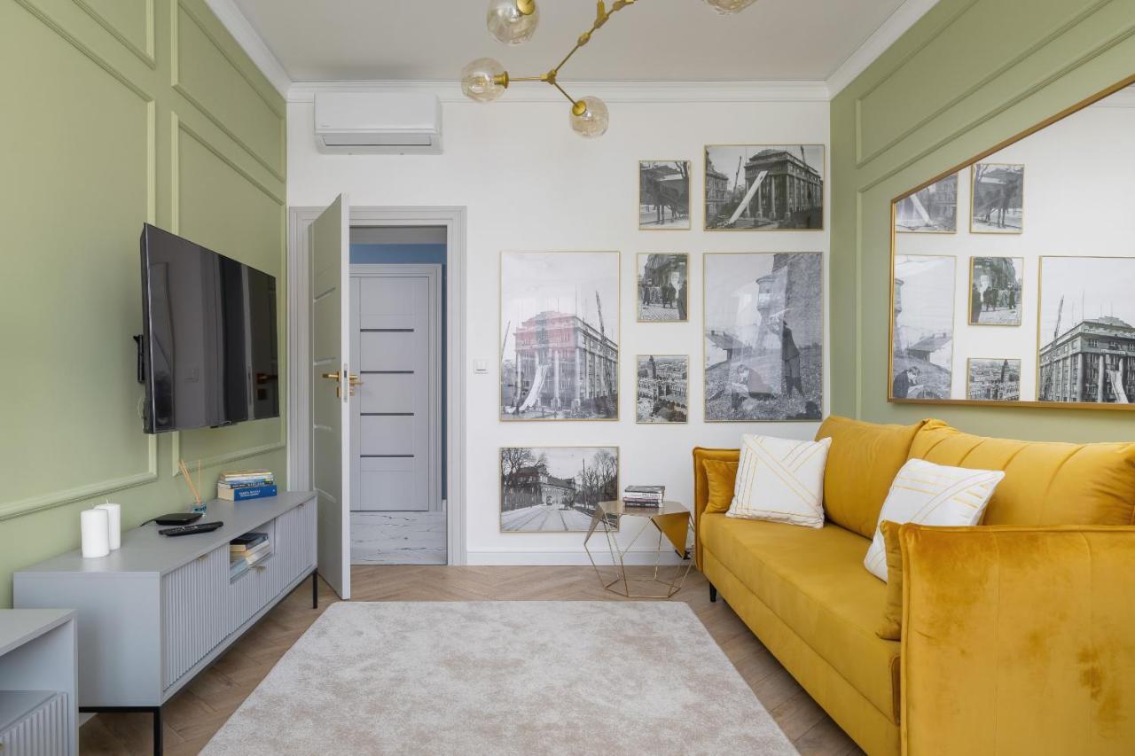 Starowislna Elegant With Air Conditioning Kazimierz Cracow By Renters Prestige * Krakow